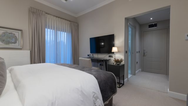 Reea Boutique Hotel
