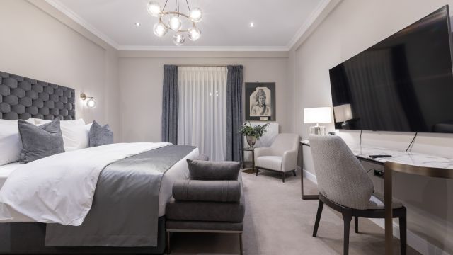 Reea Boutique Hotel