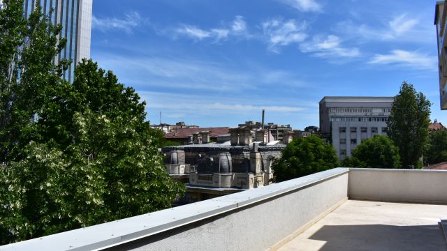 Embassy Romana