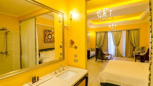 Phoenicia Boutique Hotel