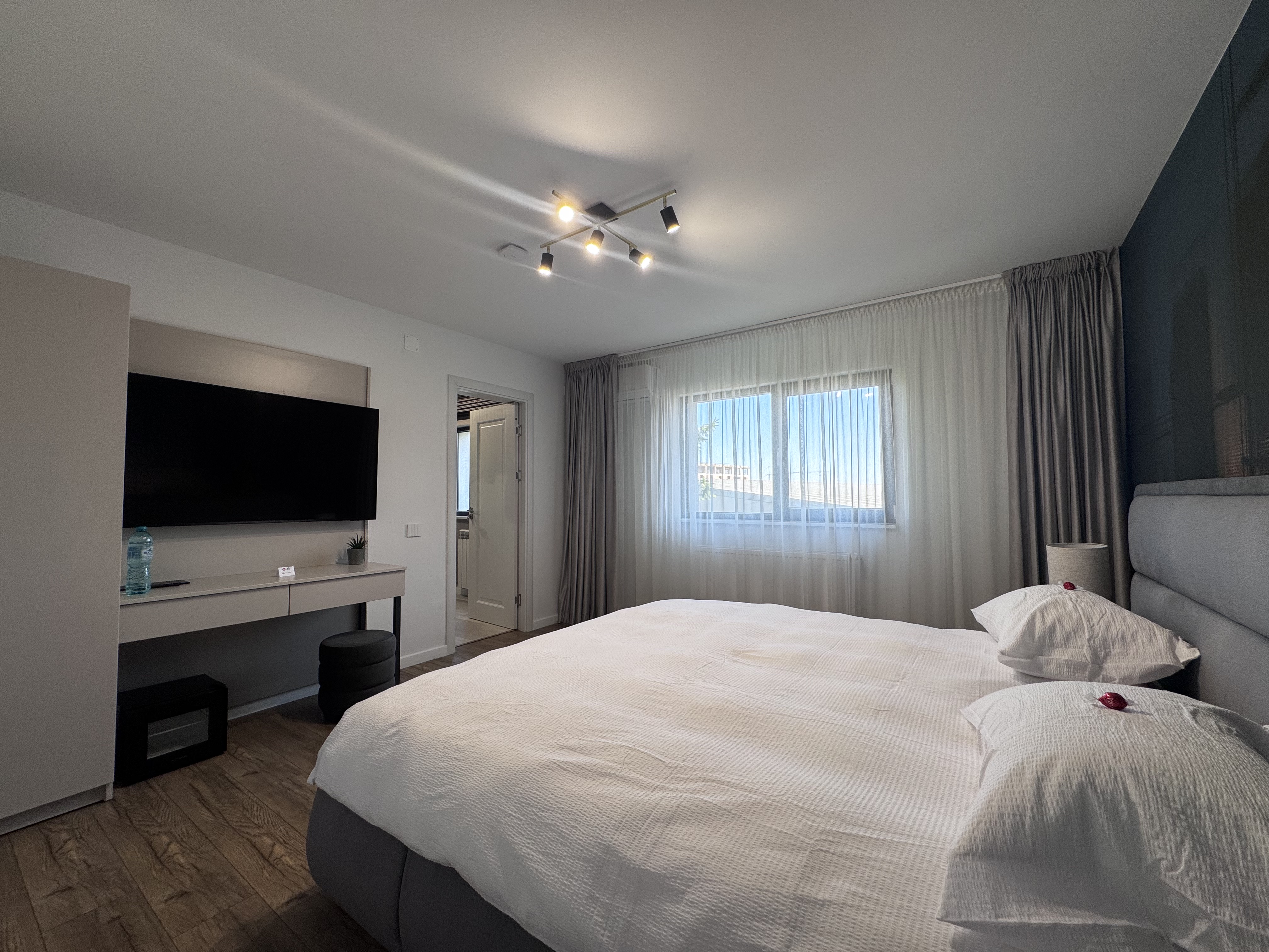 Superior Double Room B21