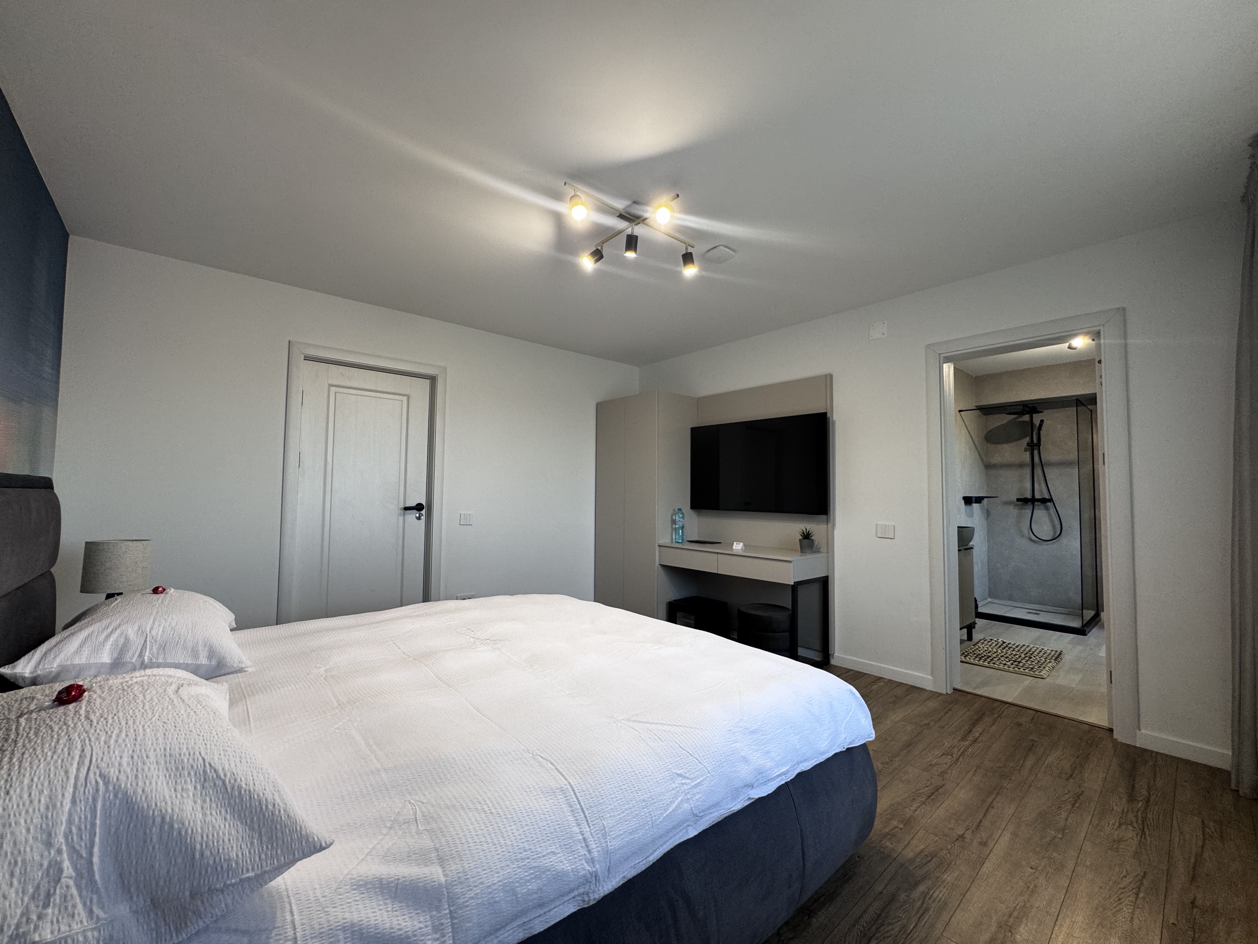 Superior Double Room B21