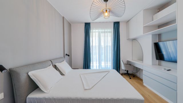 Emax Holiday Apartments- Axxis Nova