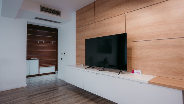 ResHome Apartments&Rooms