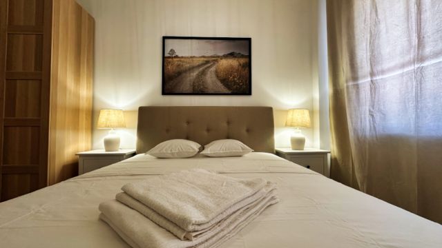 NEO 5 | chic & cosy | free parking