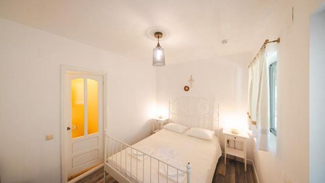Alunis Retreat