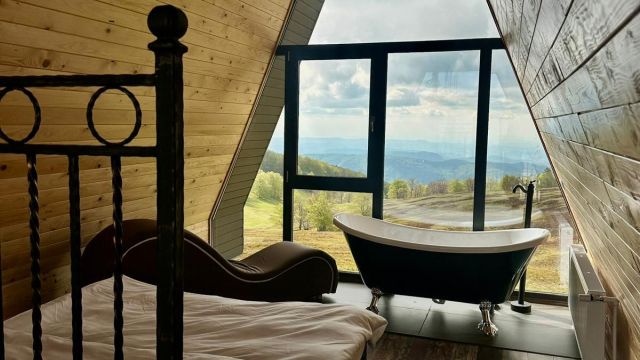 La Popasul Cerbului Semenic