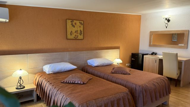Hotel Valea Regilor