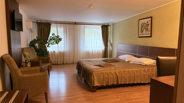 Hotel Valea Regilor