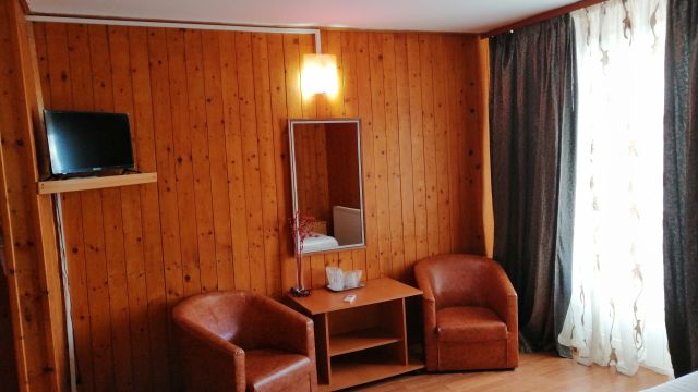 Pensiunea SOLINIA****