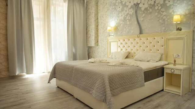 Carol Boutique  Vila Cornelia