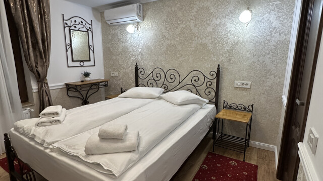 Cathedral Plaza Residence