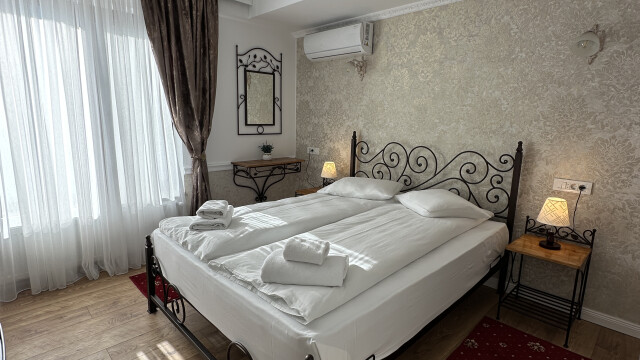 Cathedral Plaza Residence