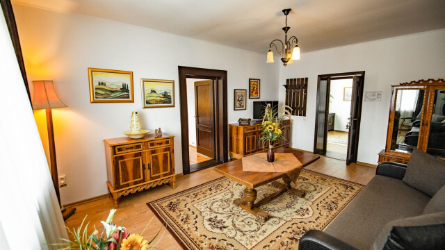 Casa Dives - Varianta Boierească