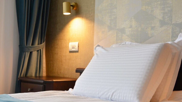 HOTEL POARTA RAIULUI