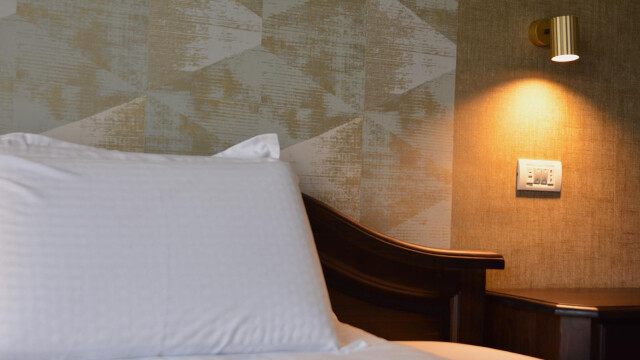 HOTEL POARTA RAIULUI