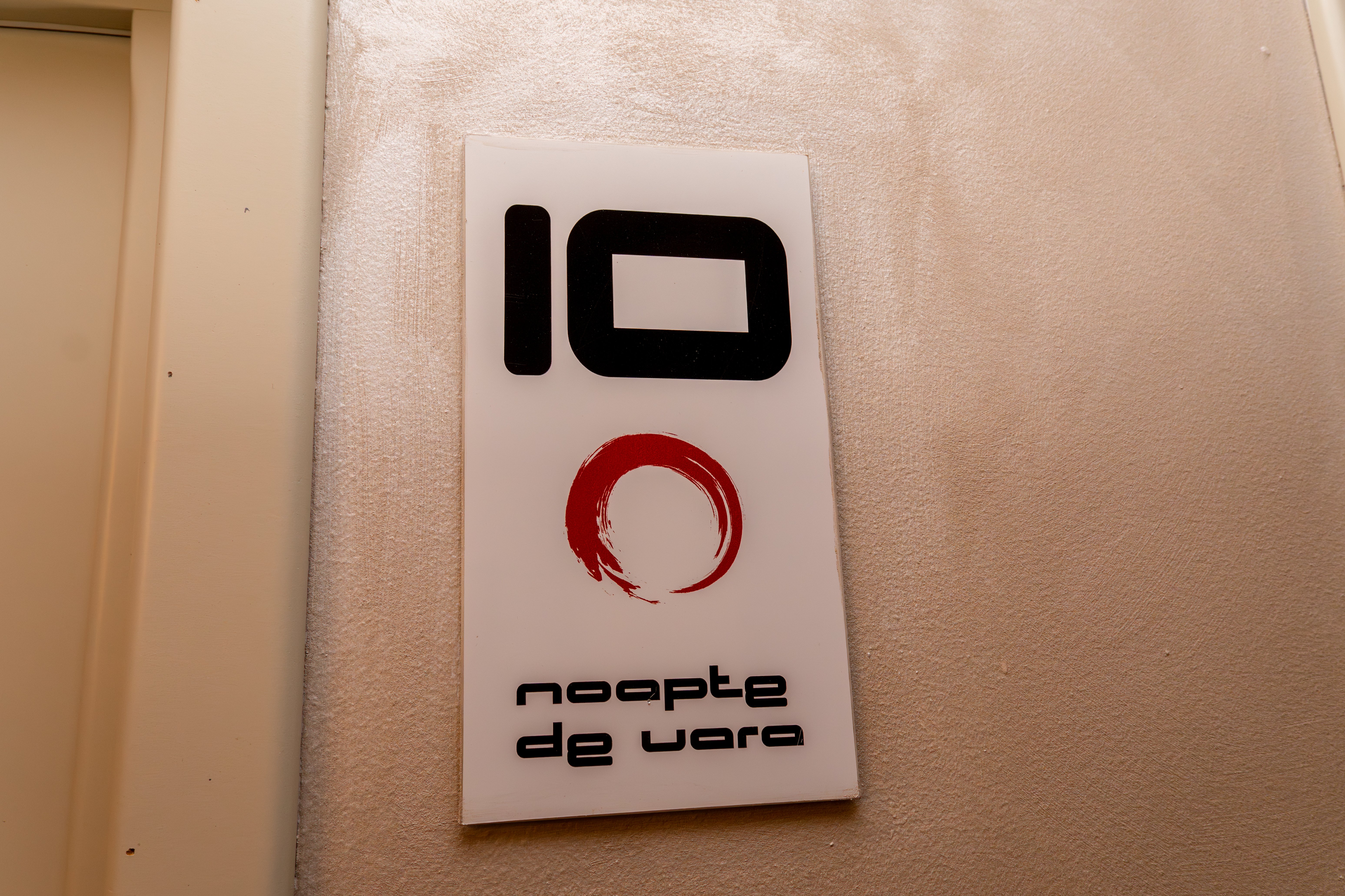 Noapte de vara - foto 7